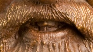 Hoe in een bronzen beeld een open lach eruit kan zien